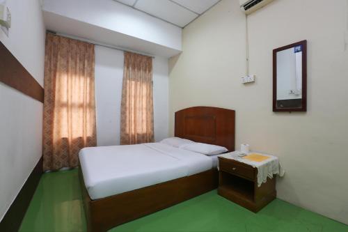 Oyo 89784 Impiana Hotel