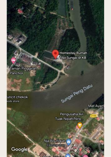 Rumah Tepi Sungai @kb