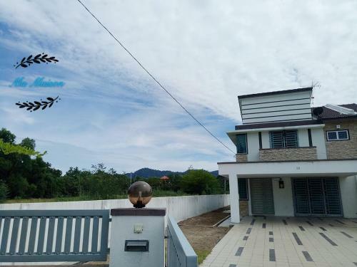 Sri Manjung Ma Maison Homestay