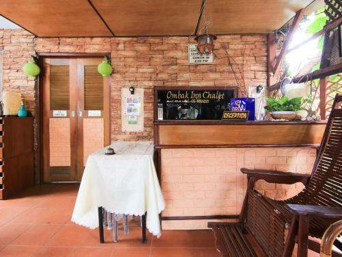 Hotel Oyo 44084 Ombak Inn Chalet