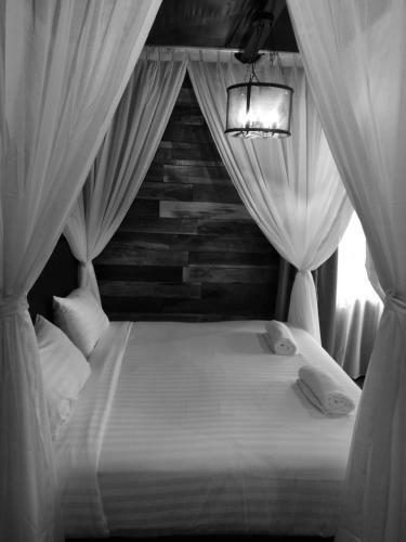Lodge Utan Teluk Nipah