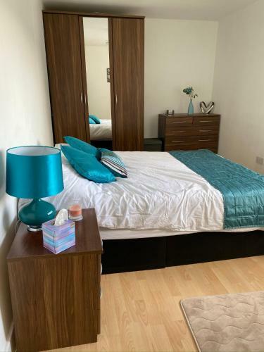 Apartamento Elegant And Cosy Flat With Jacuzzi Bath