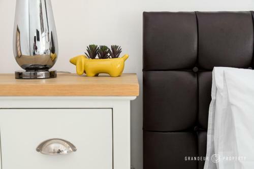 Apartamento Glamorous 2 Bed, Central Location, Scenic Views, Parking