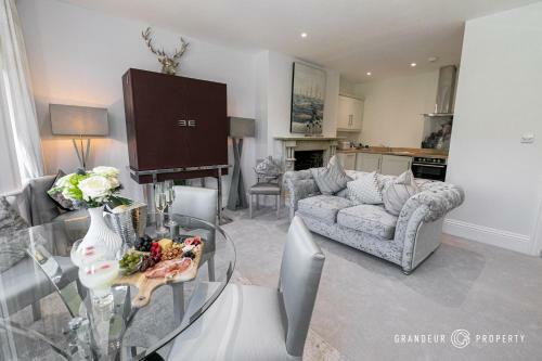 Apartamento Glamorous 2 Bed, Central Location, Scenic Views, Parking