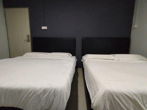 Hotel Oyo 90478 Marina World
