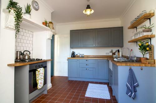 No.89 Stylish Ground Floor Apartment