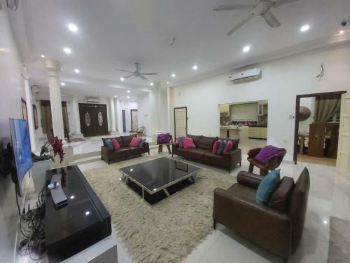 Homestay Villa Solihin Sungai Buloh