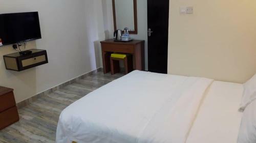 Tulip Hotel & Apartment