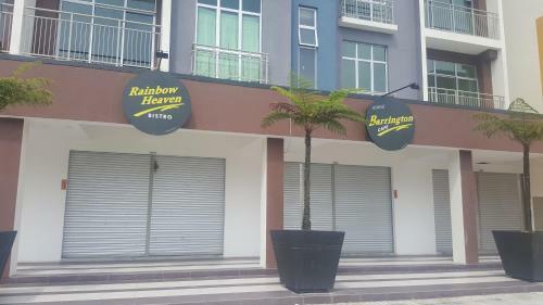 My Home Apartment @ Golden Hills