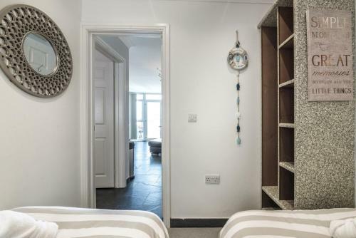 Pendine Heights - 2 Bedroom Apartment - Pendine
