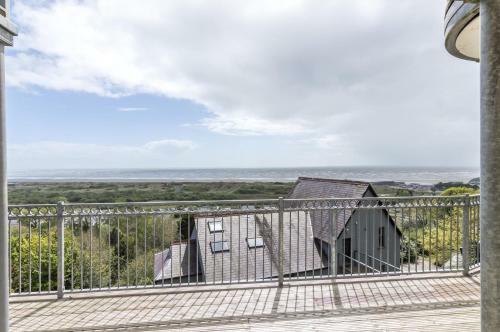 Pendine Heights - 2 Bedroom Apartment - Pendine
