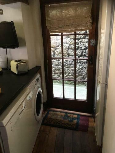Cosy, Historic, Pet Friendly Cottage, Petworth