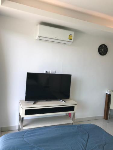 Apartamento Latina Beach Resort Jomtien 2
