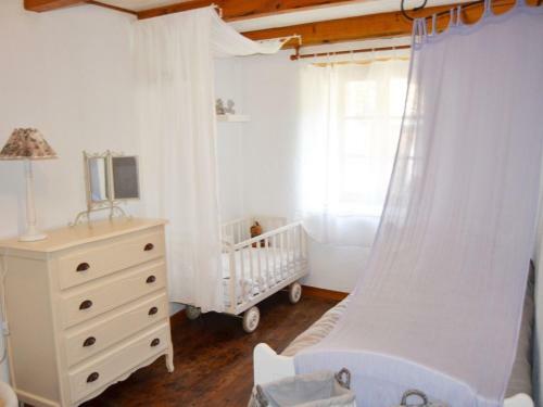 Holiday Home Le Pradal Villeneuve D Allier