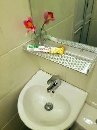 Hostal Teruntum 96 Guest House