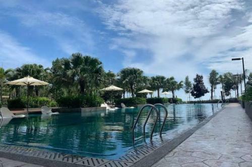 Apartamento Adra Suites @ Timurbay Seafront Residence