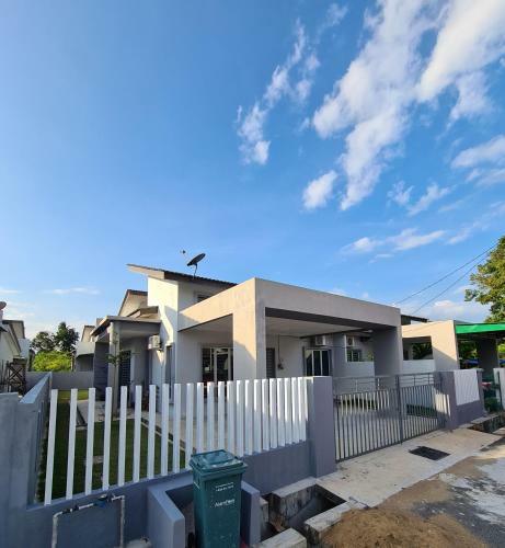 Aau Premium Villa@pekan, Pahang