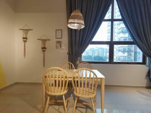 Apartamento Pinnacle Duplex@6pax-5m Walk To Paradigm Mall+wifi