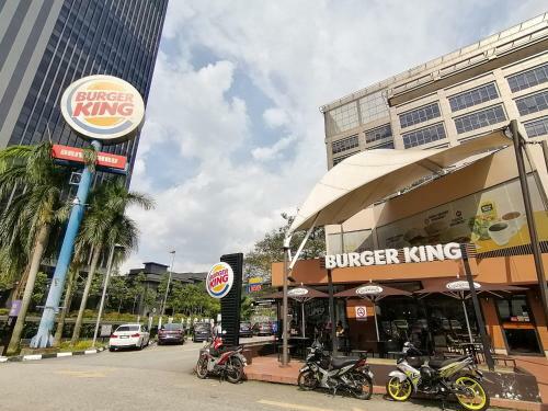 Hostal Qrac Deluxe Suite @ Petaling Jaya