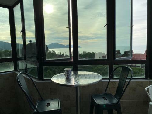 The View Feringghi Executive Apartment