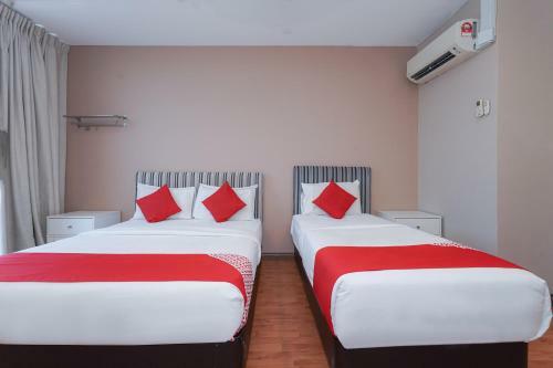 Oyo 90100 Bangi Gateway Hotel