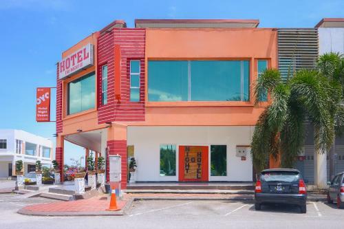 Oyo 439 Night Queen Hotel