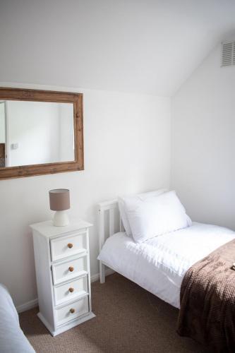 Afan Valley Holiday Home - Mountain Retreat!