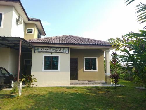 Hostal Hma Guesthouse