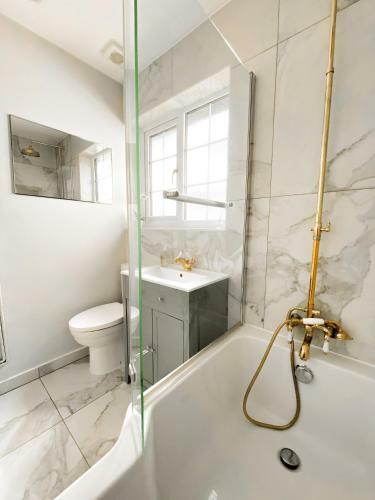 Apartamento Luxury & Spacious 2 Bed Annex With Private Garden