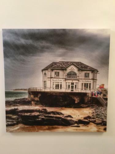 The Grove, Portrush (sleeps 14) 6 Bedrooms.