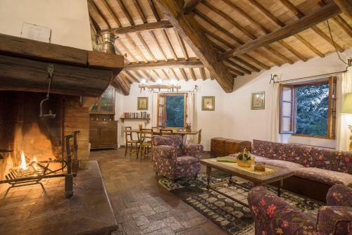 Hotel Castello Di Proceno Albergo Diffuso In Dimora D'epoca
