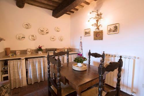 Hotel Castello Di Proceno Albergo Diffuso In Dimora D'epoca