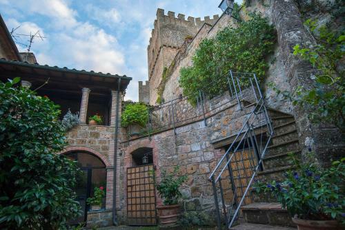 Hotel Castello Di Proceno Albergo Diffuso In Dimora D'epoca