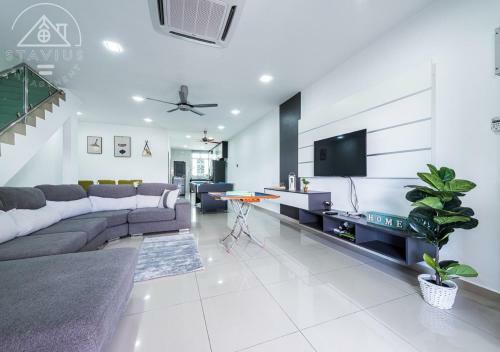 Port Dickson 14pax 4br Double Storey House