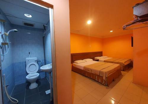 Highway Budget Hotel