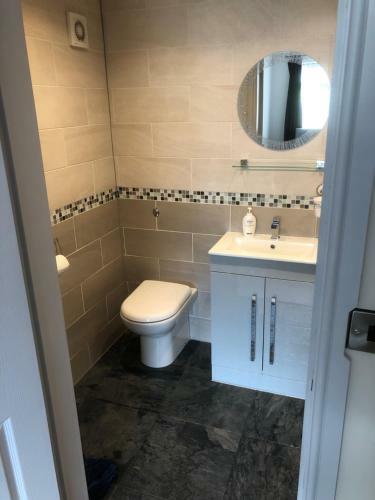 Private En-suite Guestroom Ruthin