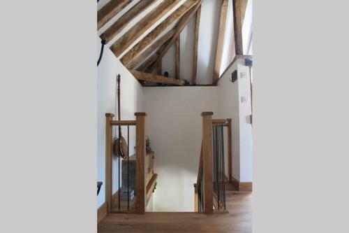 The Dovecote - Unique Self-contained 1bed Renovated Barn
