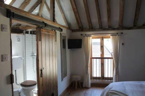 The Dovecote - Unique Self-contained 1bed Renovated Barn