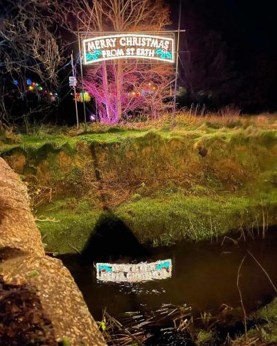 Anvil House, The Old Forge