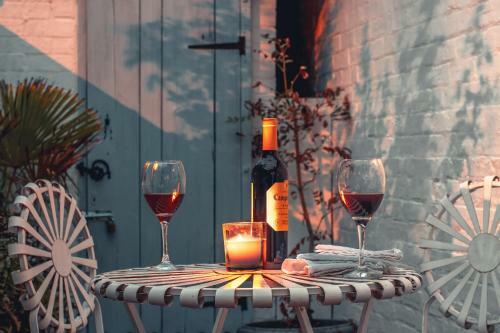 *new* Noel Cottage ?a Romantic Quirky Little Gem?