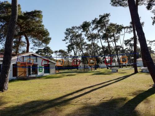 Camping Club Sous Les Pins