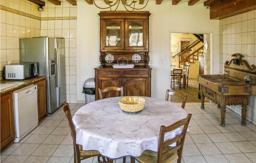 Holiday Home Cubjac M-572