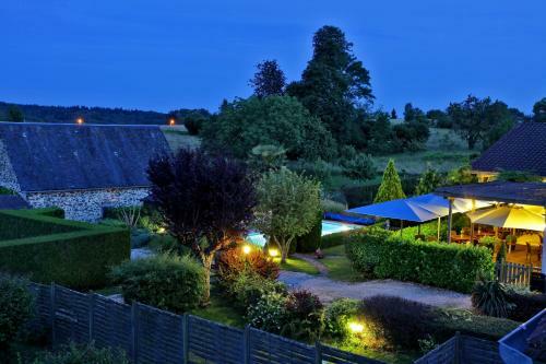 Hotel Logis H�tel Les Voyageurs