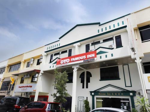 Oyo 764 Hotel Famous Inn