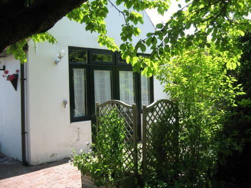 Bed & Breakfast De Kersentuin