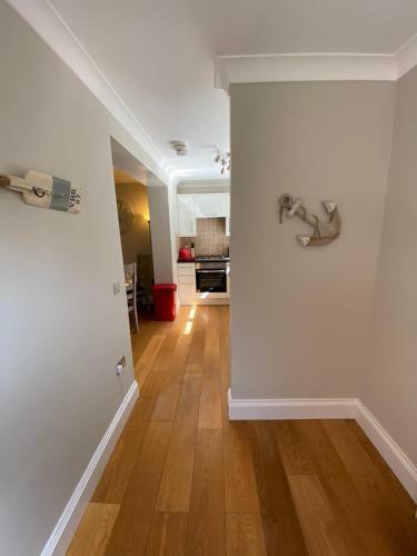Sandown Seaside Apartment Ground Floor