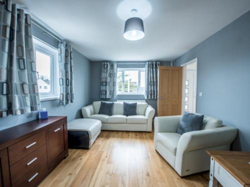 Pass The Keys Spacious Cottage Near Saundersfoot - Sleeps 6