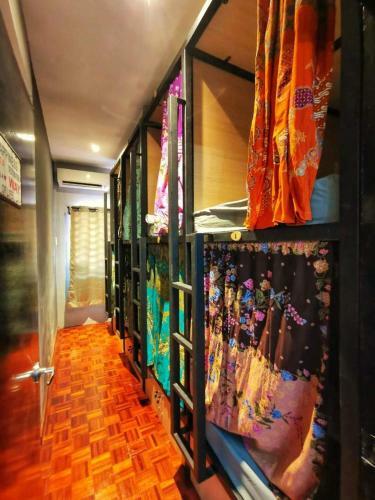 Hostal Alimama Guesthouse Melaka With Balcony