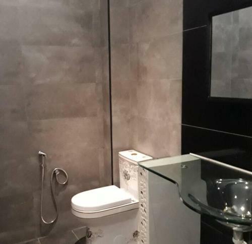 Melaka Big Group (10-15ppl) Villa/newly Renovated