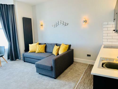 The Marlborough Sea View Holiday Apartments